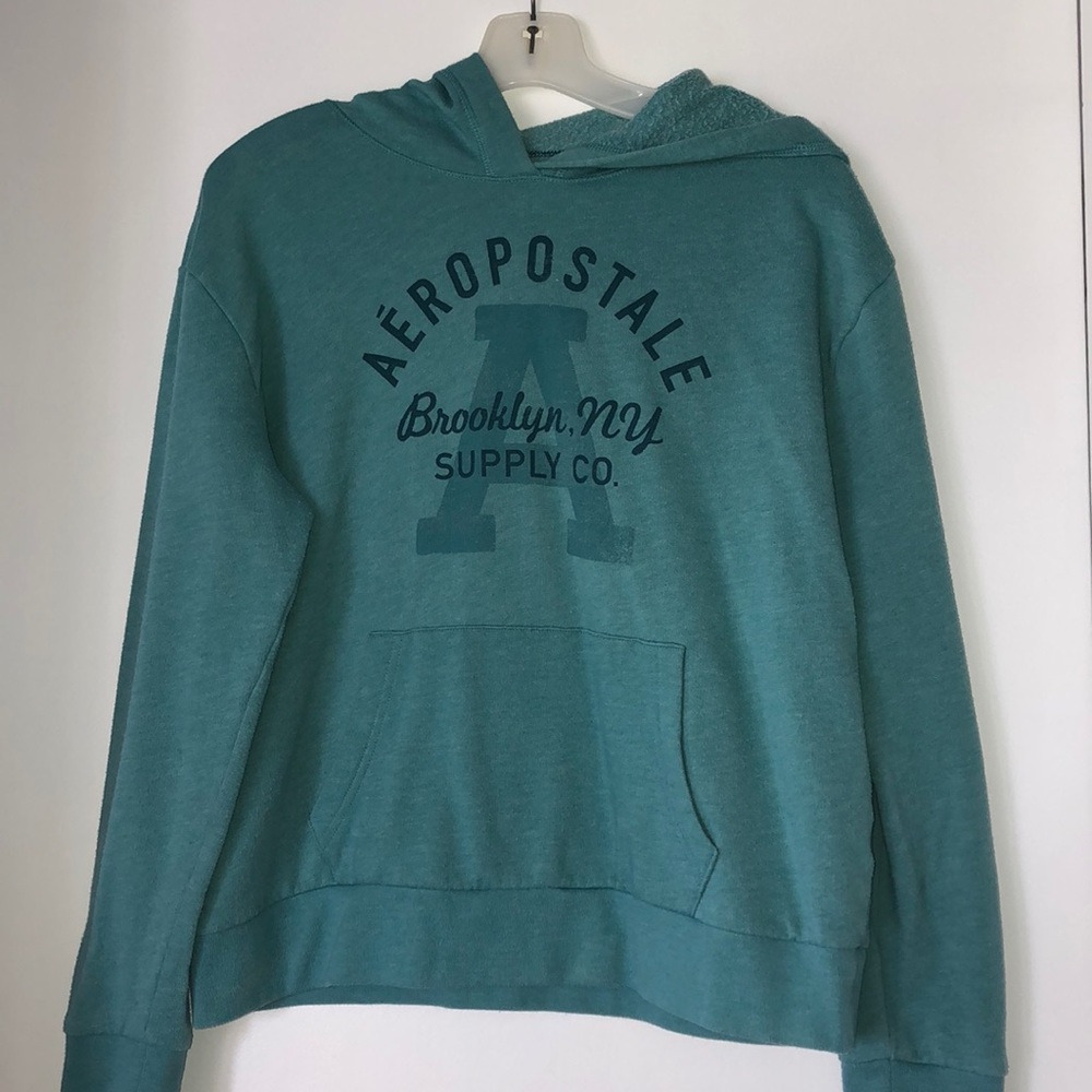 $6 Aéropostale sweatshirt! Size L